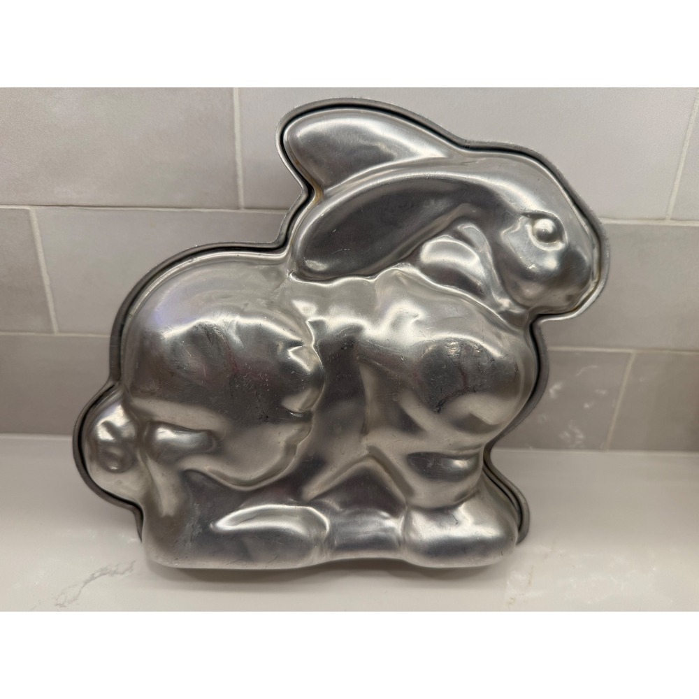 Bunny Cake Pan 3D Rabbit Aluminum Silver Easter Spring Vtg